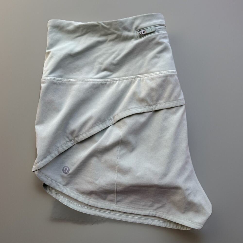 Lululemon Real Quick Short Women's 10 Green Utility Outdoors Hiking Summer